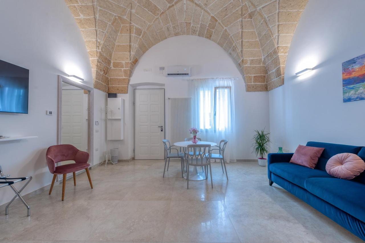 The Secret Door 12 Apartman Cellino San Marco Kültér fotó